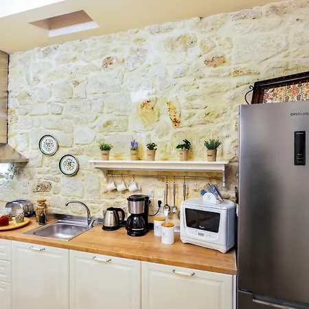 Michalis Stonehouse 펜션 하니아